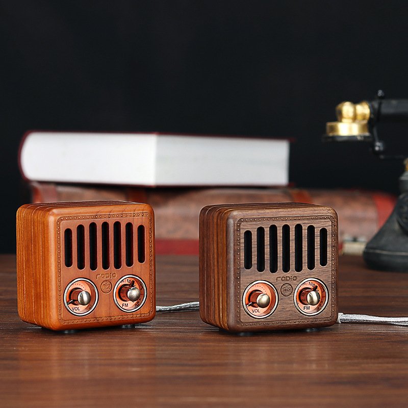 Wooden Bluetooth Speakers Retro Solid Wooden Audio With Radio Card Wooden Bluetooth Speakers Retro Solid Wooden Audio With Radio Card